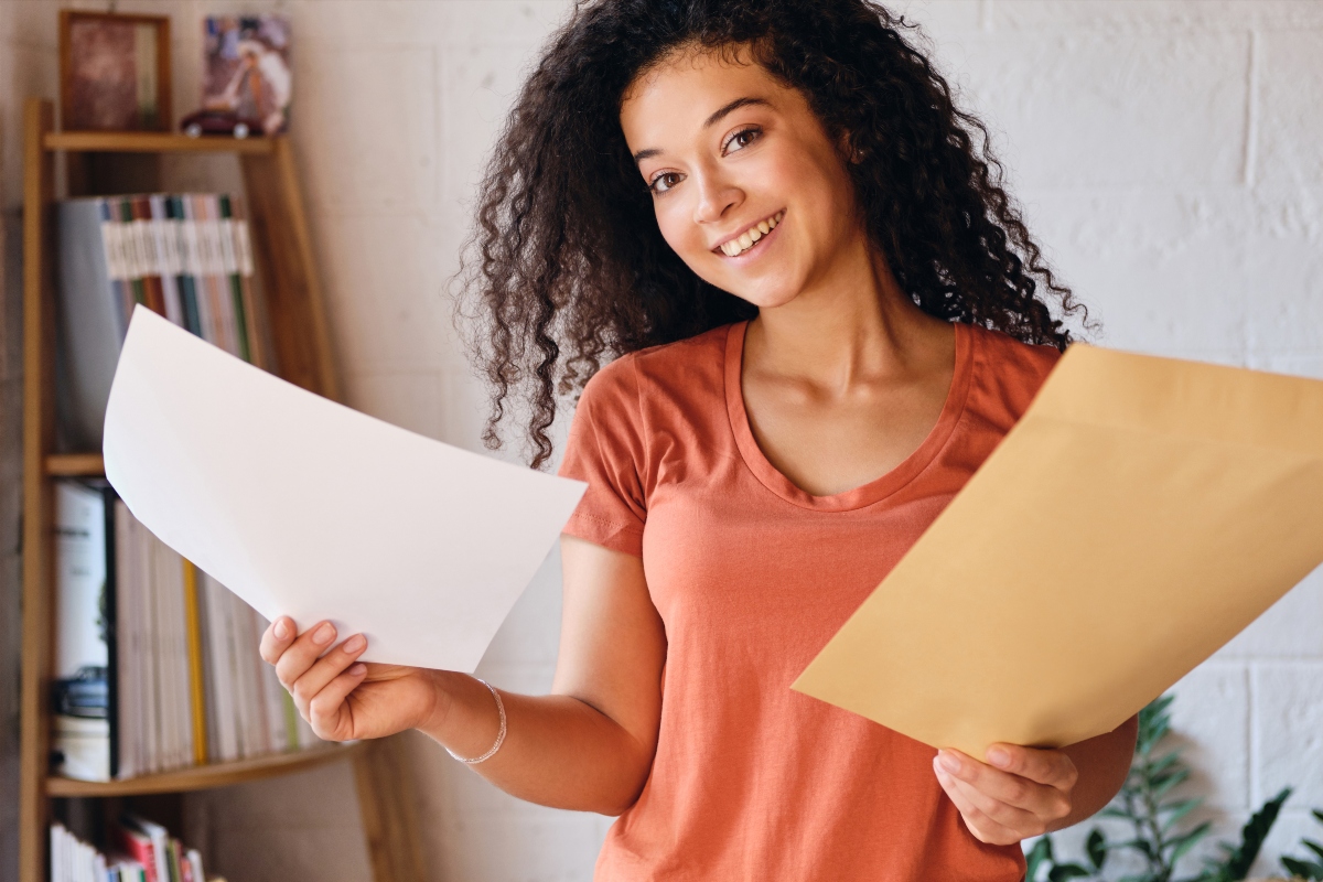 A woman looking at her business’s balance sheet.